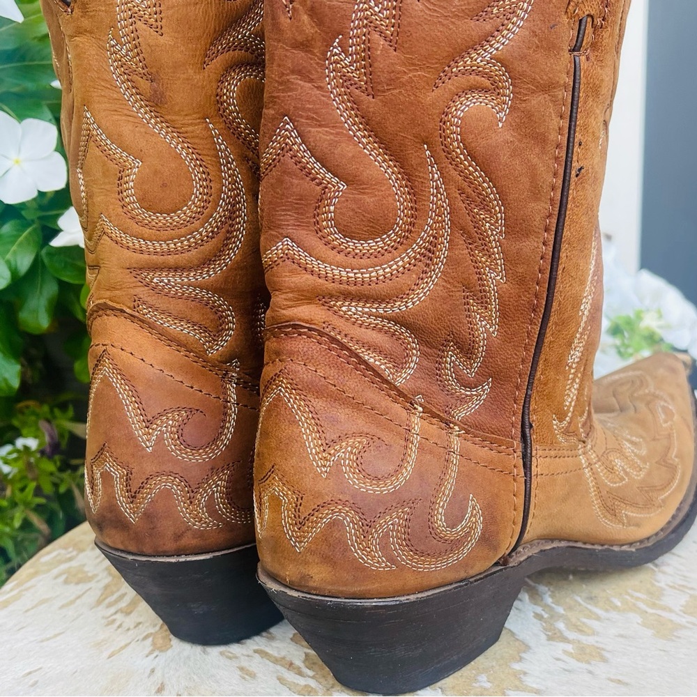 Laredo Tan Embroidered Western Heeled Boots - Picture 8 of 13